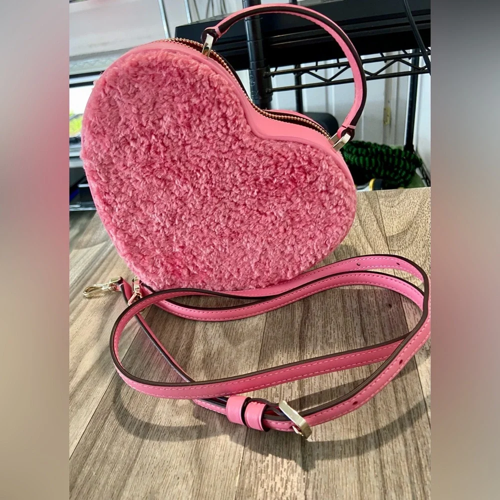 Kate Spade NWOT Love Shack Heart Crossbody!